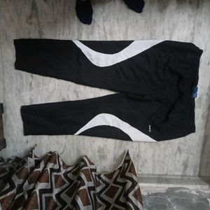 combo of 2 winter gym lowers + pant