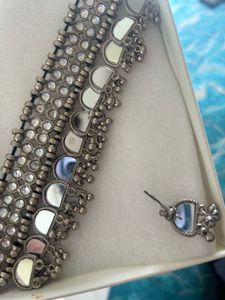 Necklace &amp; Earring Set