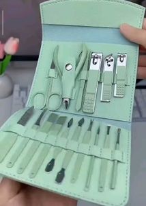 Multi purpose Manicure & pedicure Set💫✨