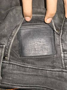 Levi&#39;s Black Jeans
