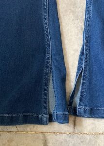 Flare cut blue jeans