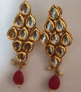 Kundan And Red Beads Dangling Choker