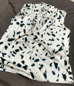 Chic Animal Print Top &amp; Skirt