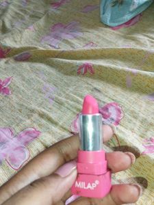 9 to 6 MATTE LIPS