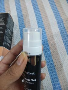 The Derma Co Tinted Sunscreen