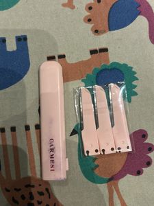 Carmesi Face Razor