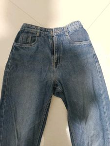 Three Vintage High-Waisted Jeans