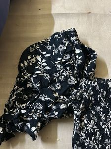 Black Floral Crop Top