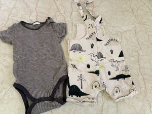 Baby Clothing Set - Bodysuit &amp; Romper