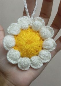 Crochet Daisy Keychain