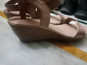 Flat Heel Sandals