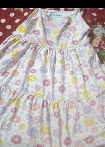 Free Gift And Branded Dresses For Girl