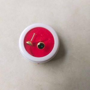 22C Pure Gold Green Dimond Stud Earrings