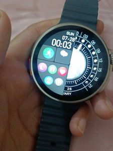 Fire Boultt Smartwatch with charger