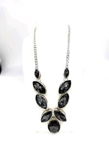 Elegant Silver Necklace