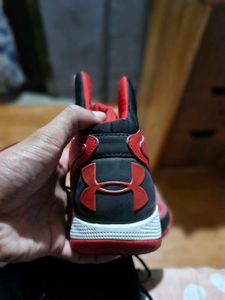 Under Armour Micro G Torch 2