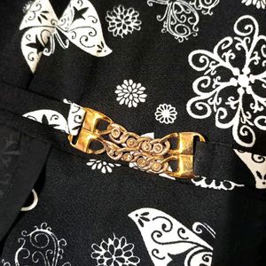 Black White Sleeveless Printed Fancy Top For Women