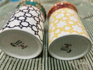 Set of 2 Decorative Coffee Mugs