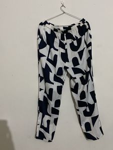 Patterned Casual Pants
