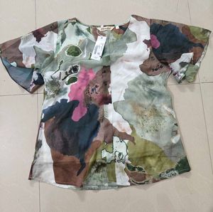 Abstract Print Top