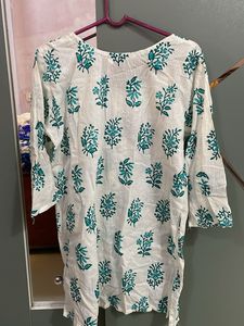 Floral Print Kurti Top