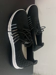 Stylish Black Woven Sneakers 👟