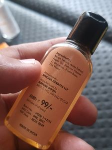 Rivona Naturals Vitamins C Facewash