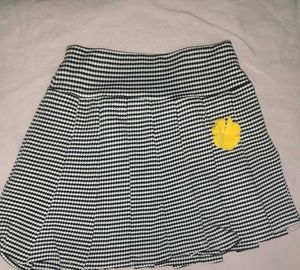 Girls Pleated Skirt