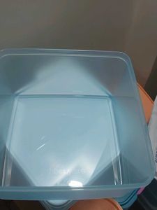 2.5 Ltr New Fresh Tupperware