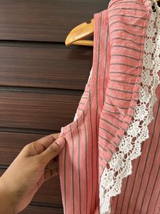 NEW abof Cute Pink Crochet Top