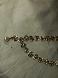Elegant Gold Tone Necklace and Earring Set