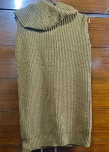 Sleeveless Tan Sweater With Cowl Neck