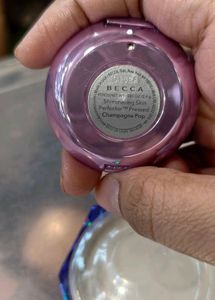 Becca Prismatica Highlighter - Champagne Pop