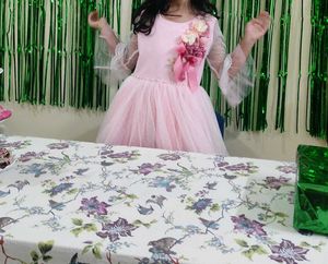 Pink Floral Girl&#39;s Party Dress