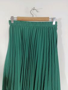 Green Plain Pleated Midi Skirt (Women&#39;s)