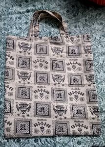 Trending Tote Bag