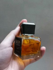 QUDS Oudh Apparel Perfume