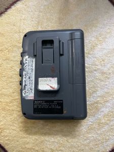 Vintage Sony Walkman WM-FX195