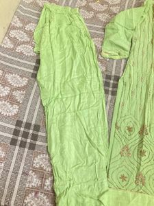Elegant Green Kurta Set