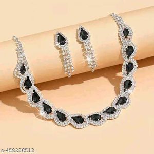 Red Stone Jewelry Set