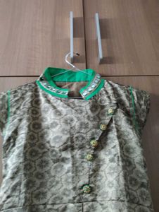 New Unused Kurta (M)