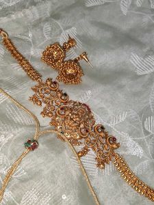 Antique Gold Tone Jewelry Set