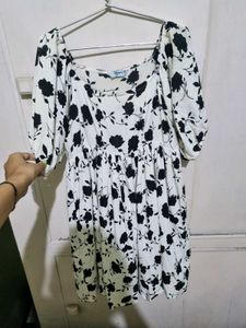 Beautiful Comfy Floral Print Mini Dress