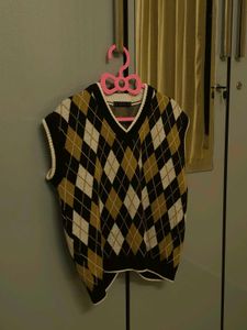 Pullover Vest