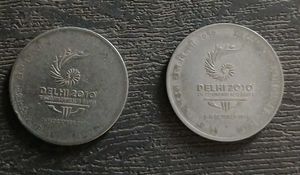 Two &amp; Five Rs Delhi XIX Commonwealth Games Coin