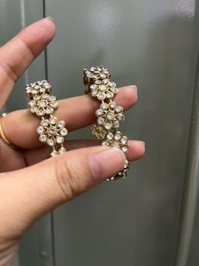 Floral Crystal Bangle Set