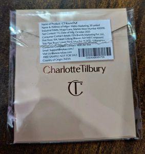 Charlotte Tilbury Makeup Puff