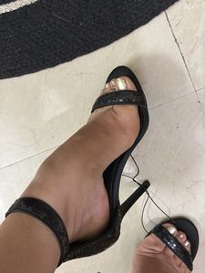 Beautiful Black Sequenced Heels
