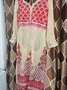 Beautiful Heavy Embroidery Naira Suit