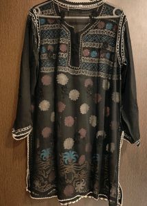 Women&#39;s Black Embroidery Lucnowi Kurti
